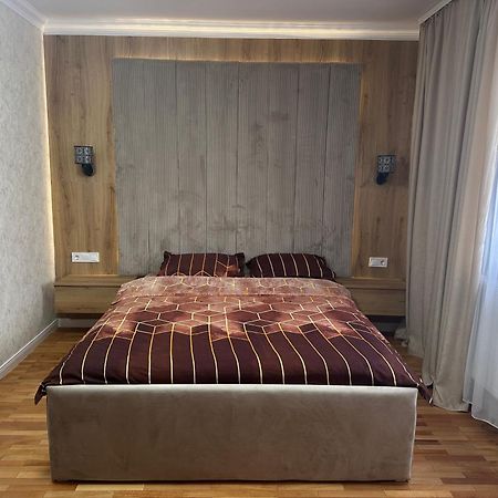 Country House Egomer Calugari 外观 照片
