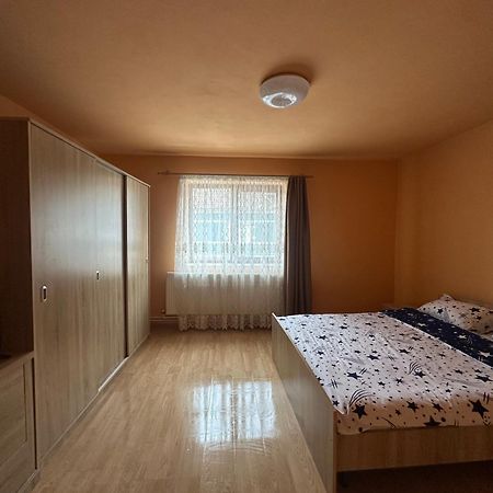 Country House Egomer Calugari 外观 照片